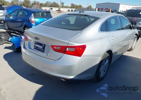 2020 Chevrolet Malibu Ls z USA, uszkodzony, nr VIN 1G1ZB5ST3LF134047